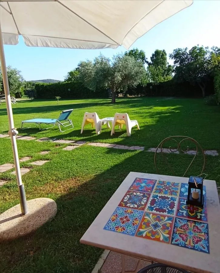 IL CASALE DEI GIRASOLI Country House in Capalbio